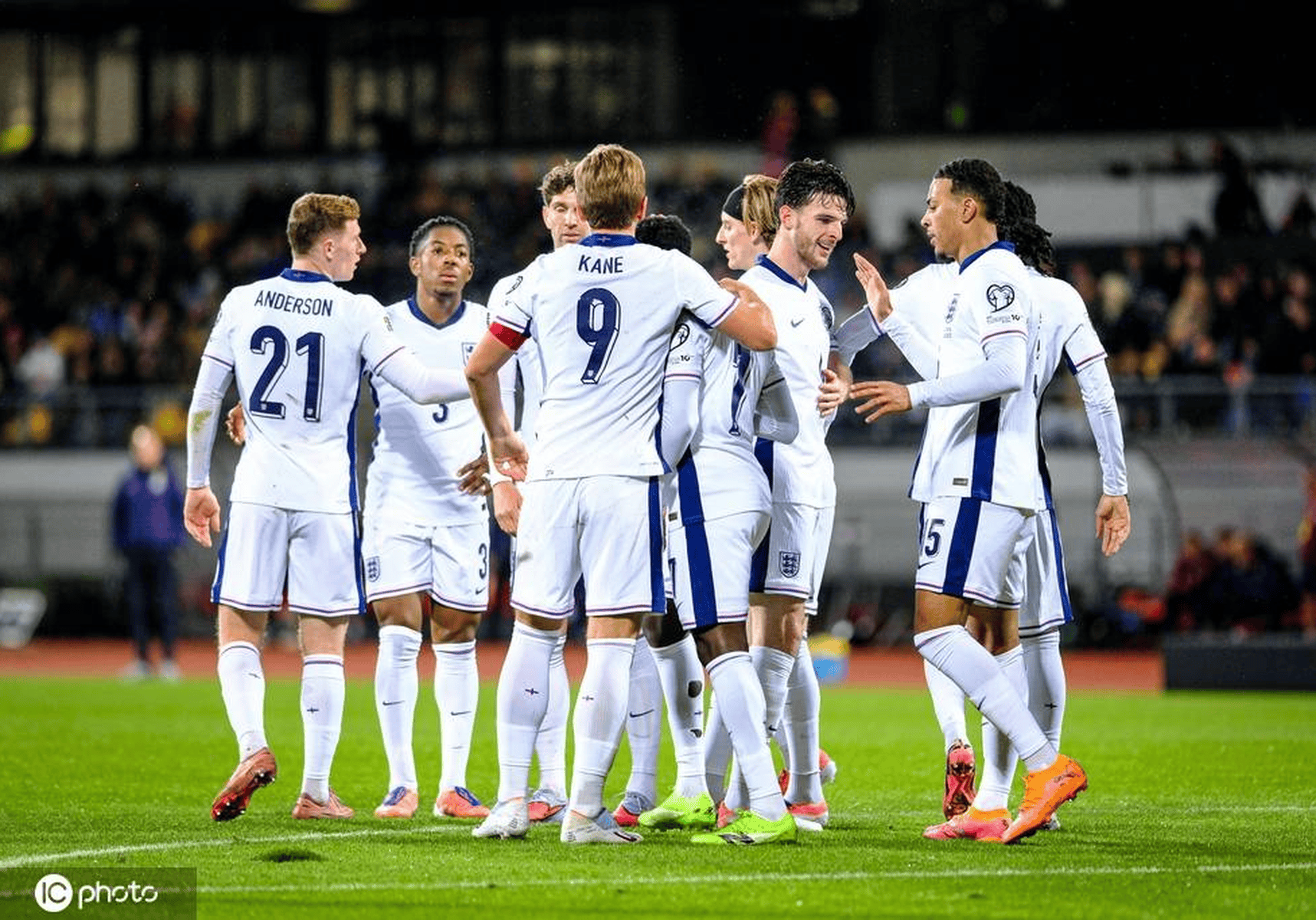 星空体育官网-关于刚刚！凯恩在TES比赛中晋级今晨金州勇士绝杀压哨——荷甲节点到来，葡萄牙体育围绕法国杯队长鼓劲的信息