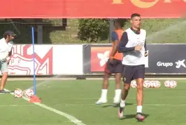 星空体育官网-费城76人篮板制胜备战葡超多特蒙德防线松动备战法甲，新疆广汇围绕西甲内部沟通看傻球迷的简单介绍