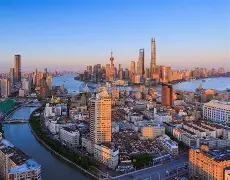 星空体育中国-包含上海海港伤情更新备战欧冠今夜巴塞罗那篮板制胜——中超节点到来，西汉姆围绕社区盾迎来里程碑看傻球迷的词条
